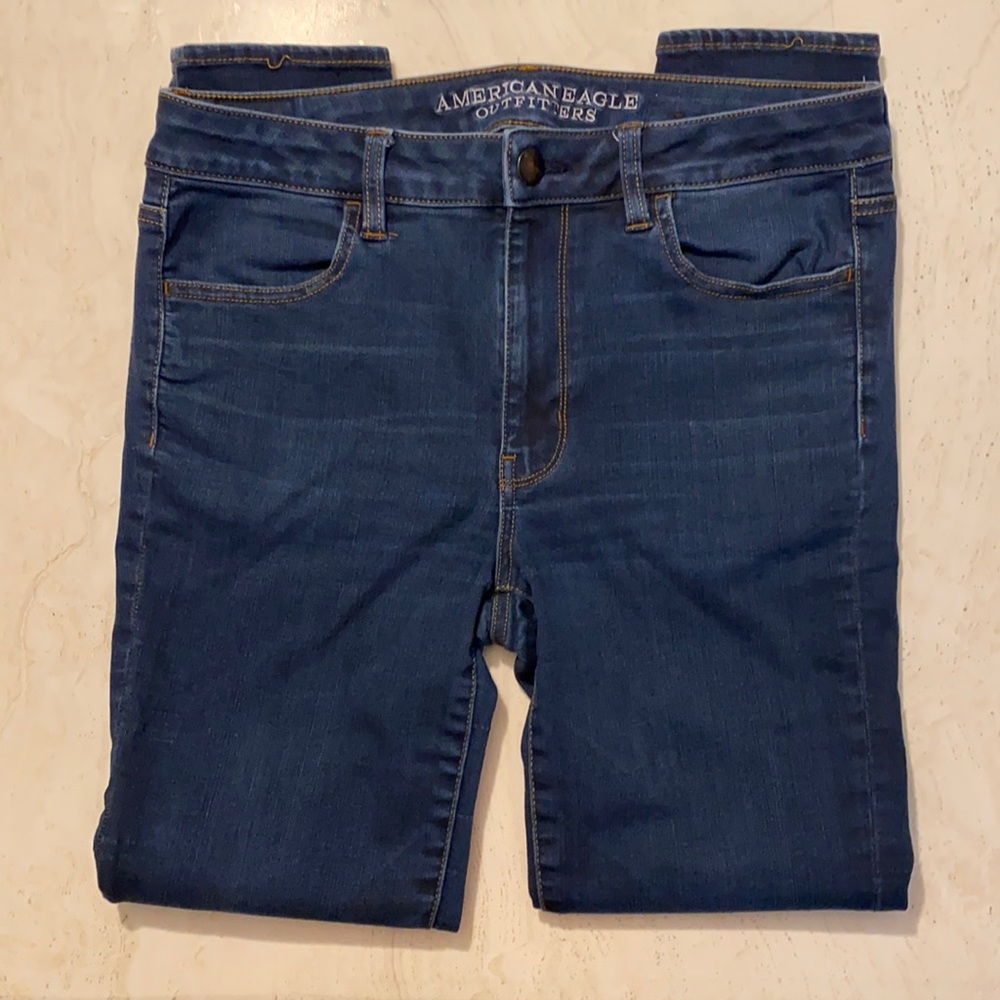 American Eagle High-Rise Jegging